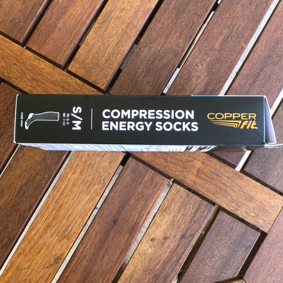 Copper Fit Energy Compression Socks size S/M - Picture 3 of 8